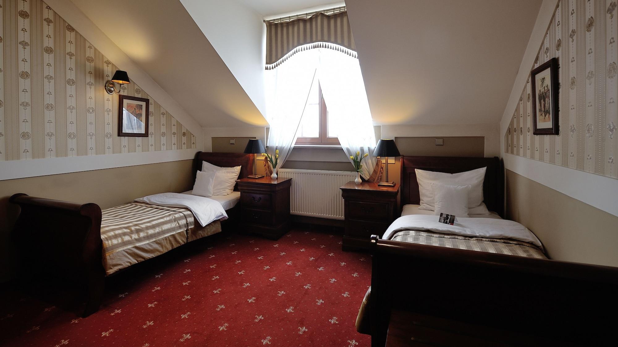 Diament Arsenal Palace Katowice - Hotel Chorzow