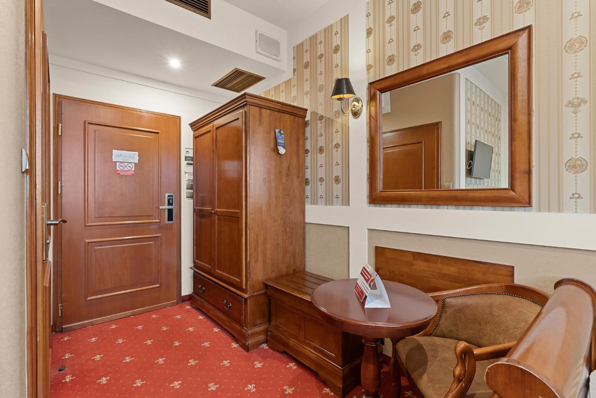 Diament Arsenal Palace Katowice - Готель 4*