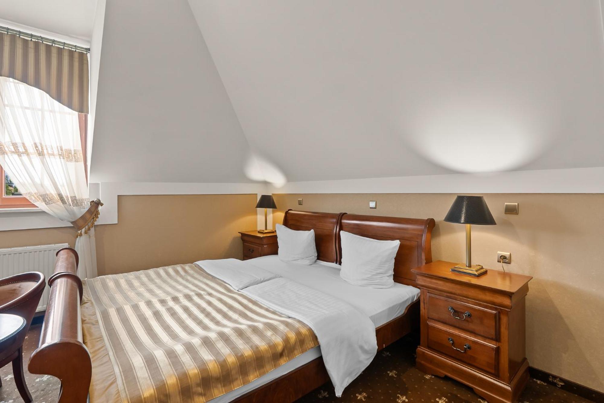 Diament Arsenal Palace Katowice - Hotel 4*