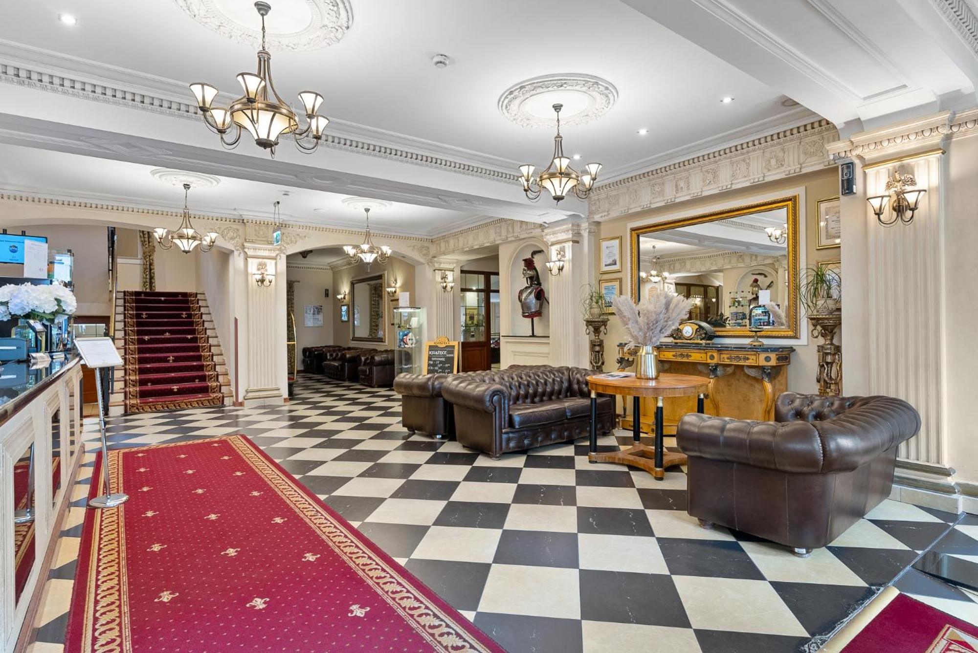 Diament Arsenal Palace Katowice - Готель Хожув