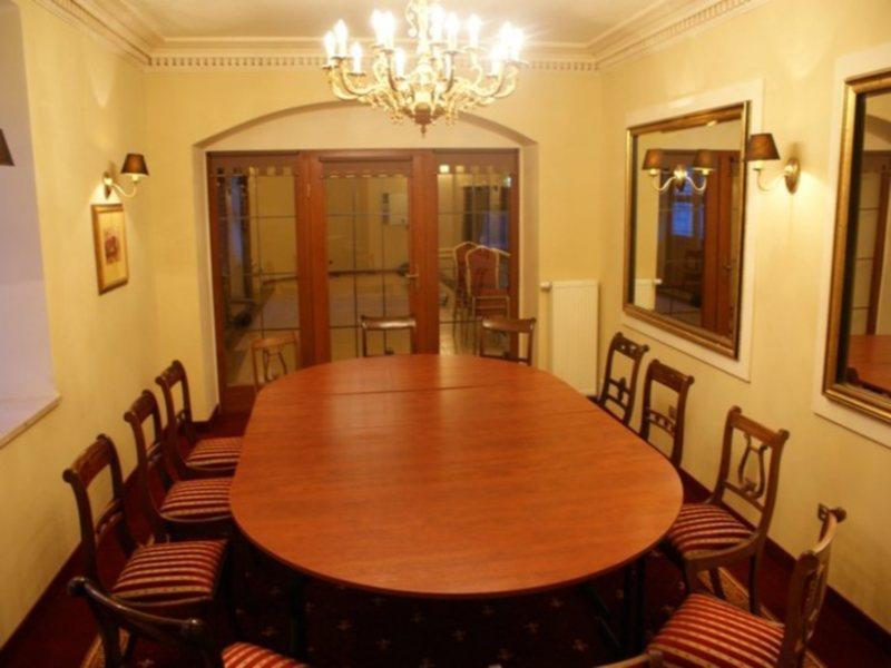 Diament Arsenal Palace Katowice -