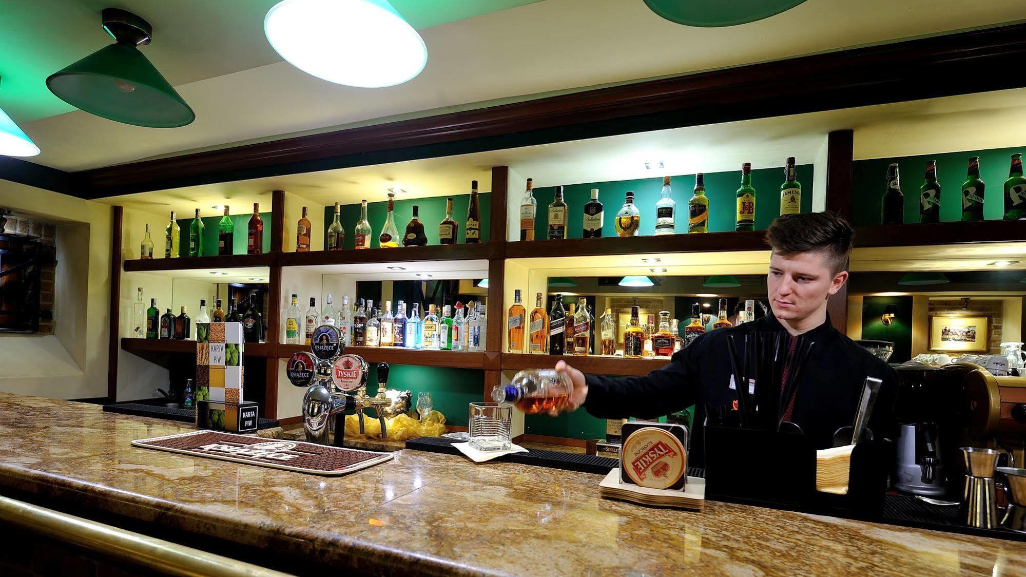 Diament Arsenal Palace Katowice -