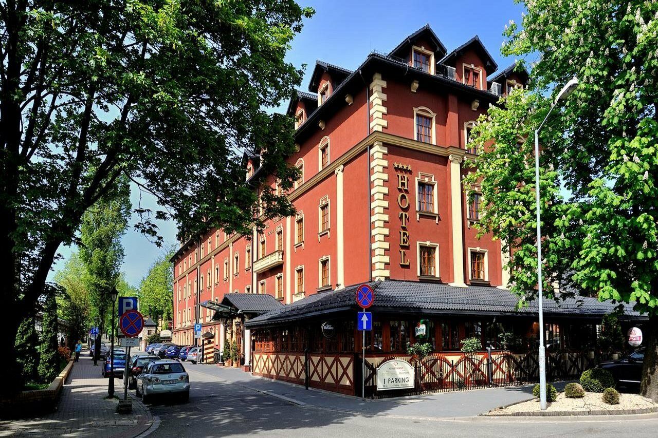 Diament Arsenal Palace Katowice - Готель Хожув